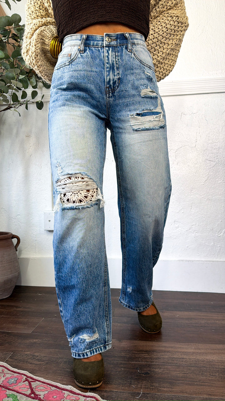 Crochet Distressed Detailed Jeans, Medium Light