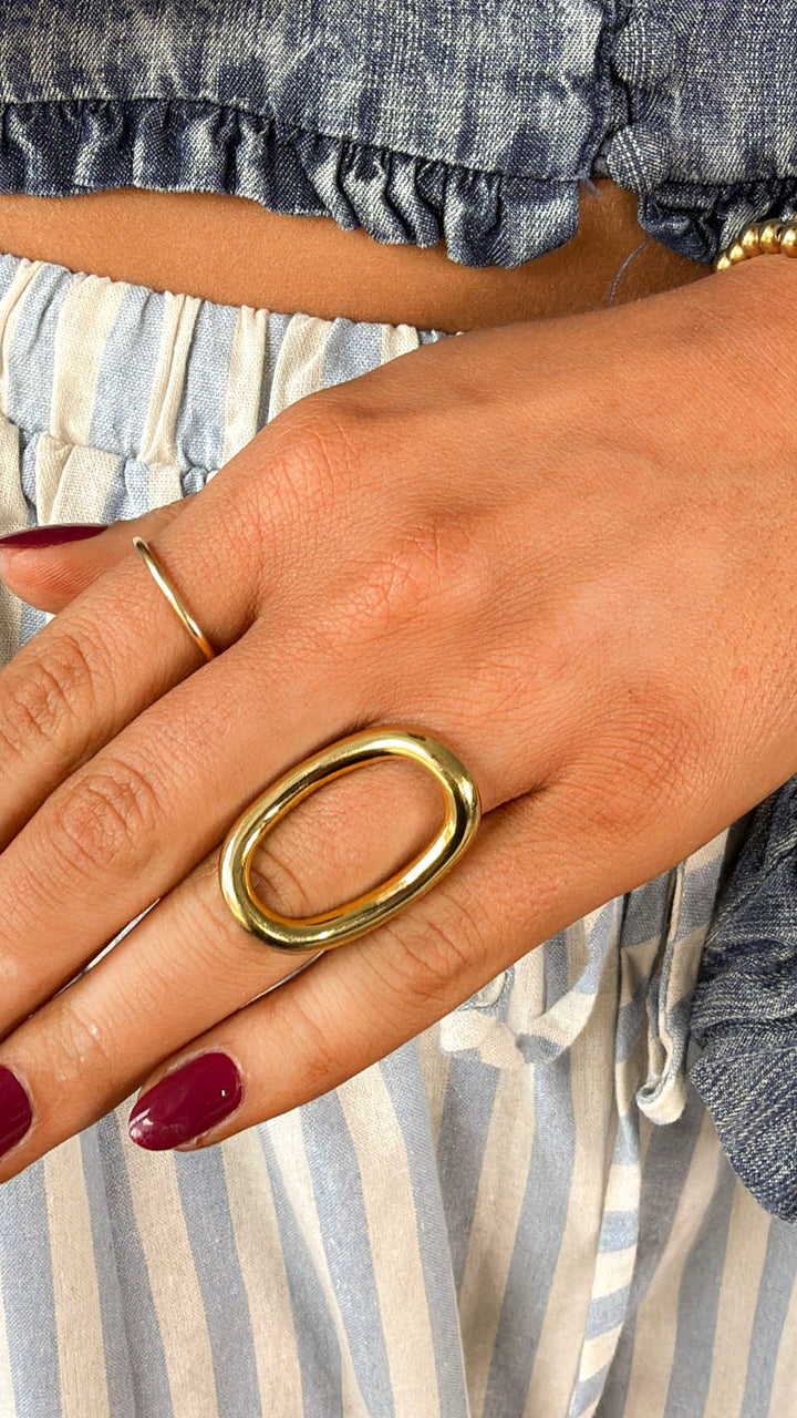 The Amanda Ring, Gold