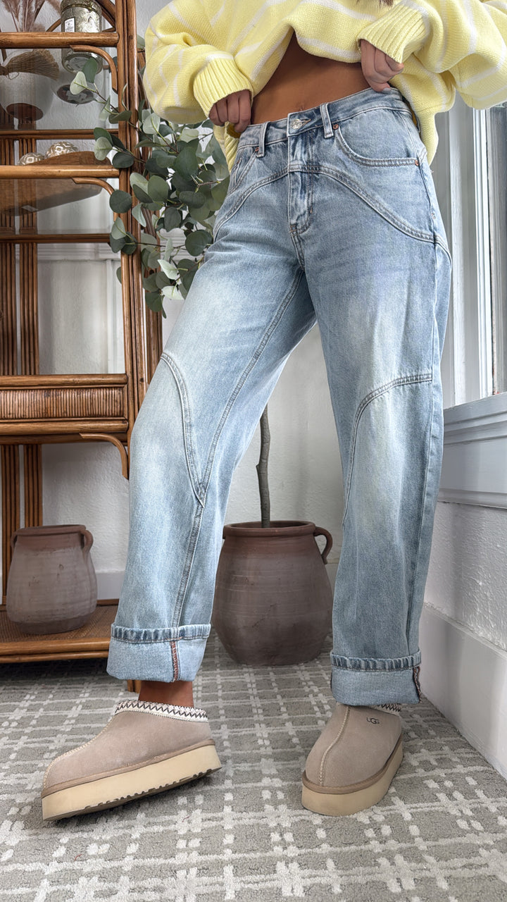 SAIGE: Studio Ready Barrel Jeans, Medium Light