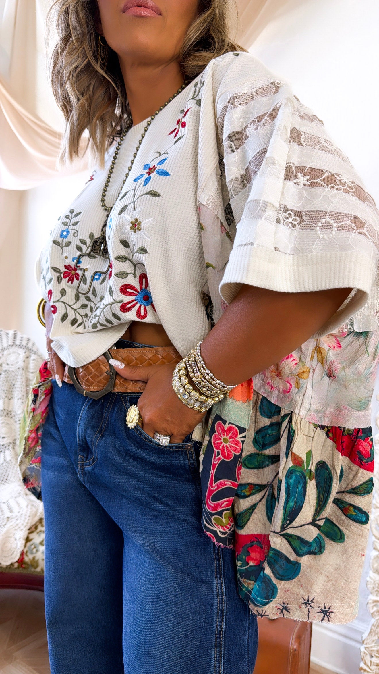 Gabriella Floral Top, Cream – Everyday Chic Boutique