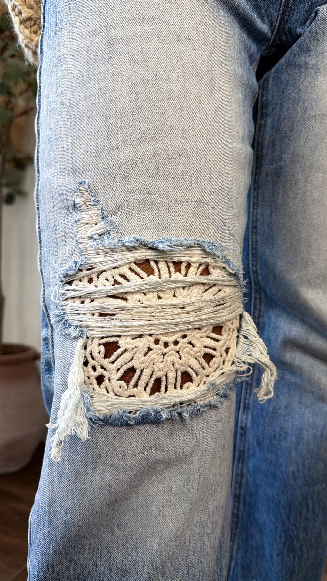 Crochet Distressed Detailed Jeans, Medium Light