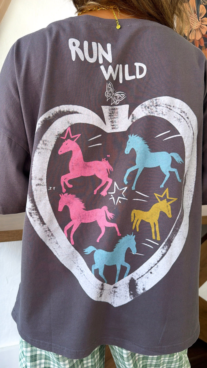 Runnin' Wild Graphic Tee, Charcoal