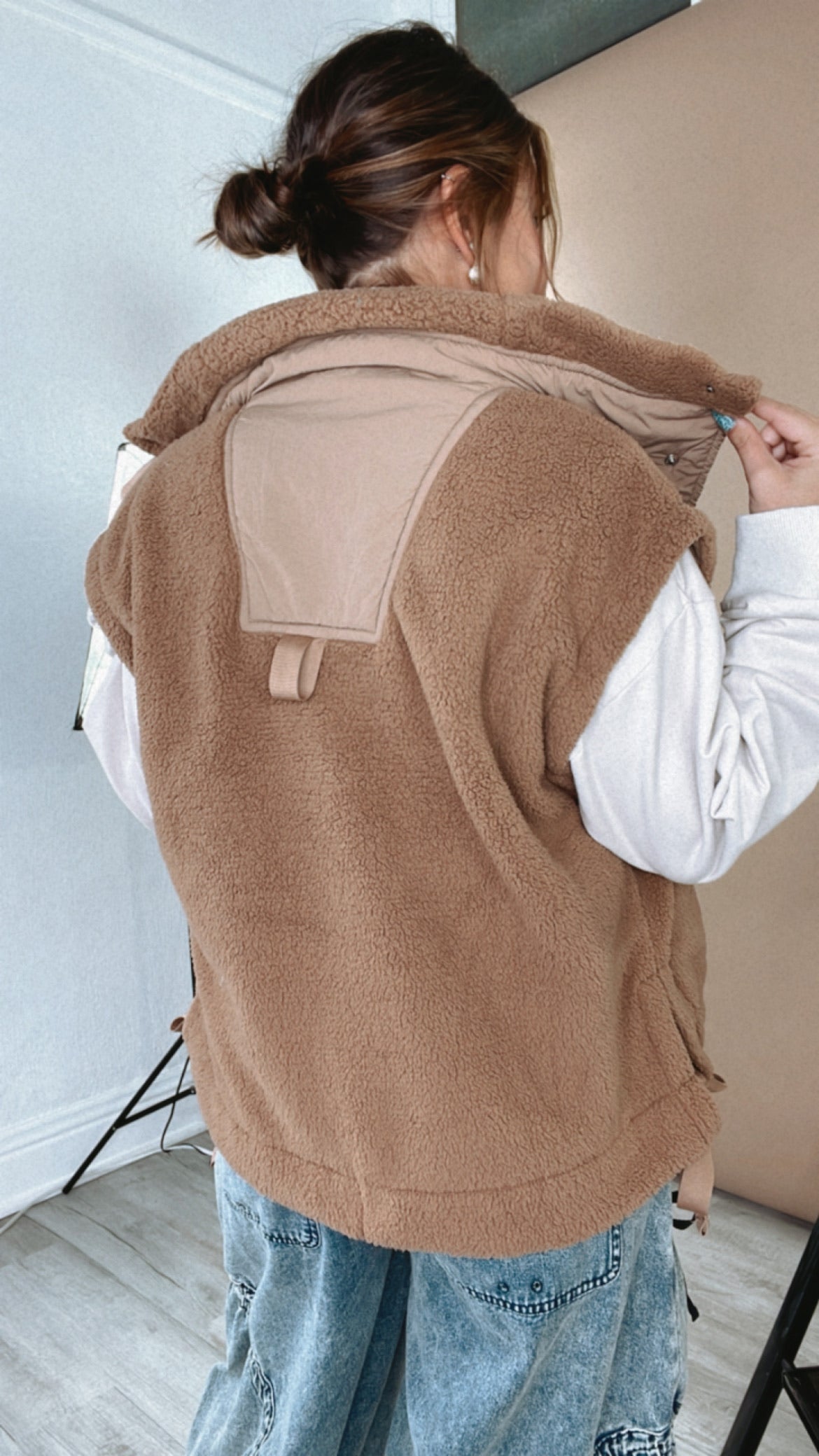 Love To Layer Fleece Vest, Camel – Everyday Chic Boutique