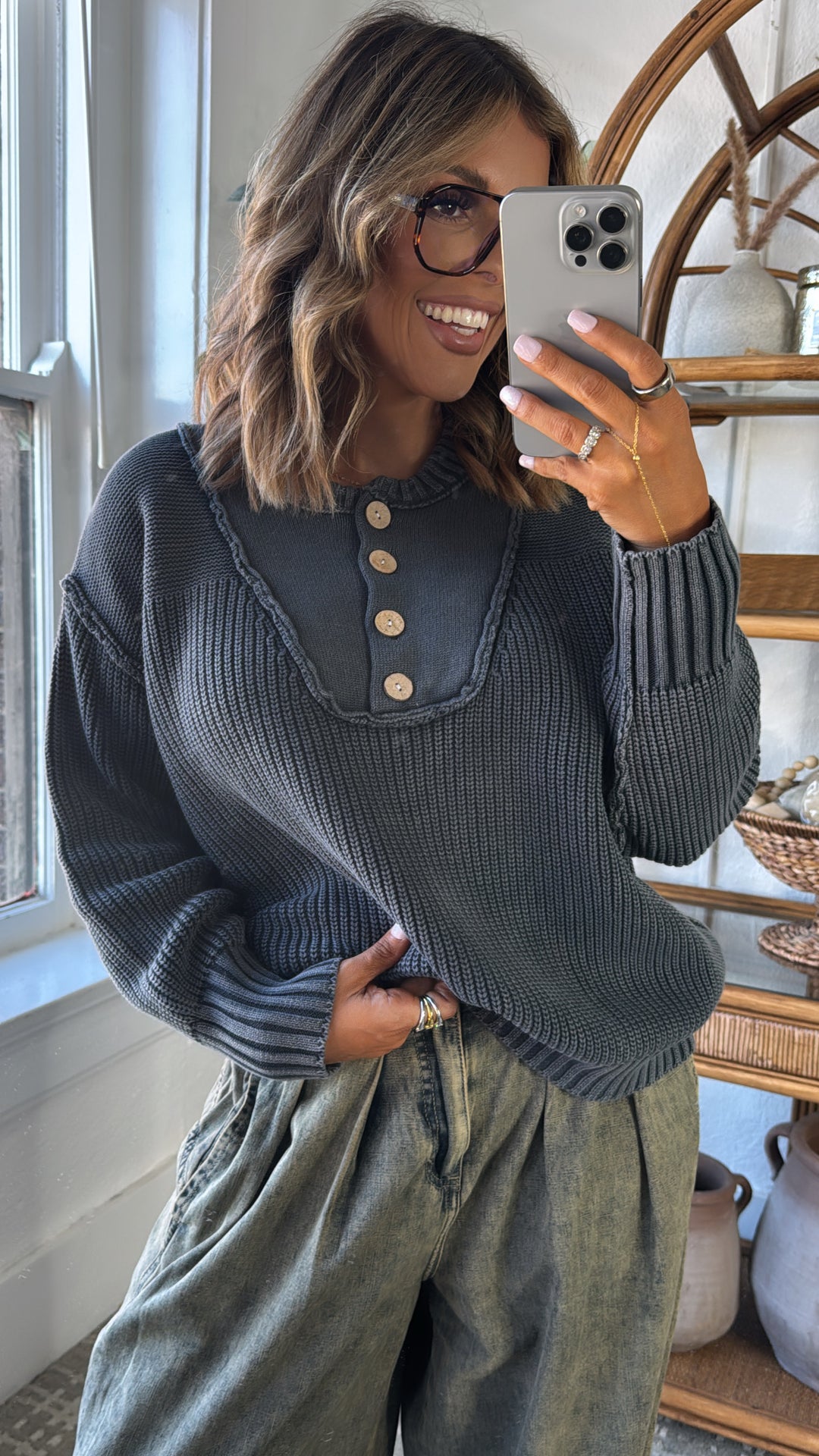 Chill Vibes Pullover Sweater, Midnight