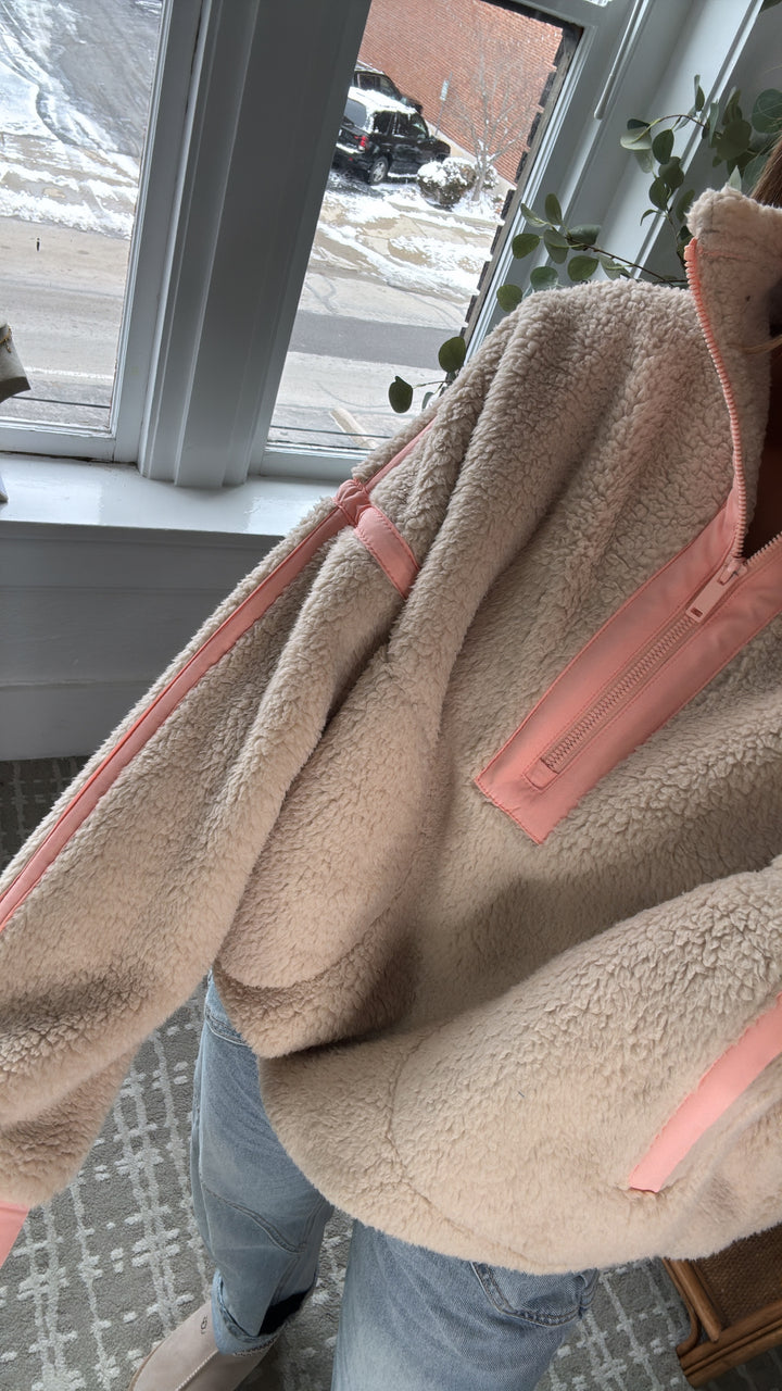 The Summit Quarter Zip Sherpa, Taupe/Coral