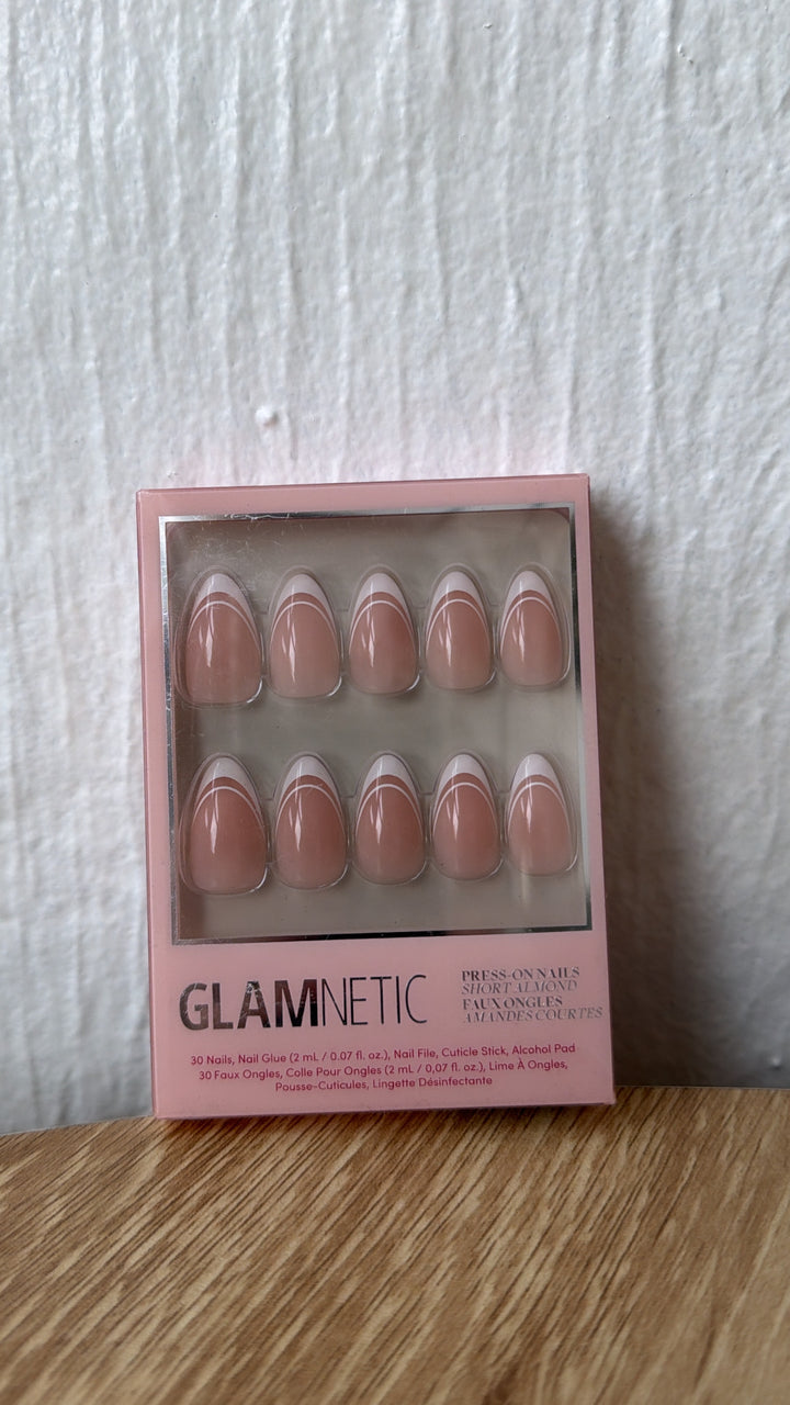 Glamnetic Press On Nails, Paris