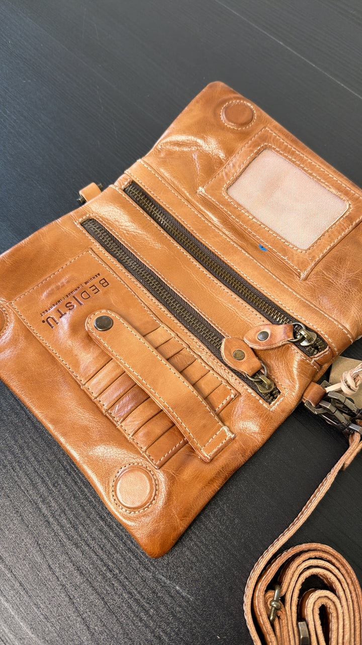 Bedstu Cadence PW, Tan Rustic Nectar Lux