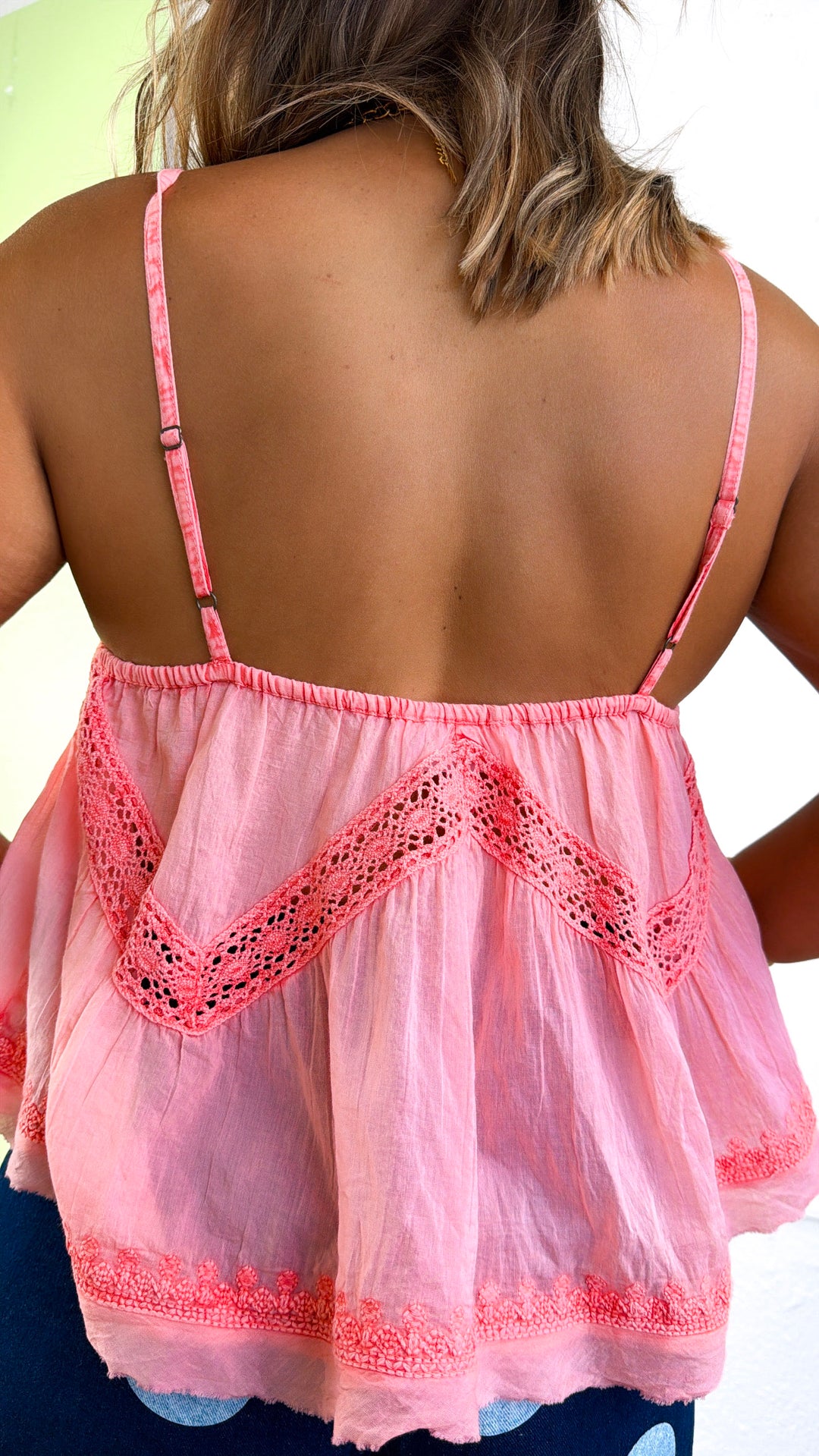 Winnie V-Neck Tank Top, Peach