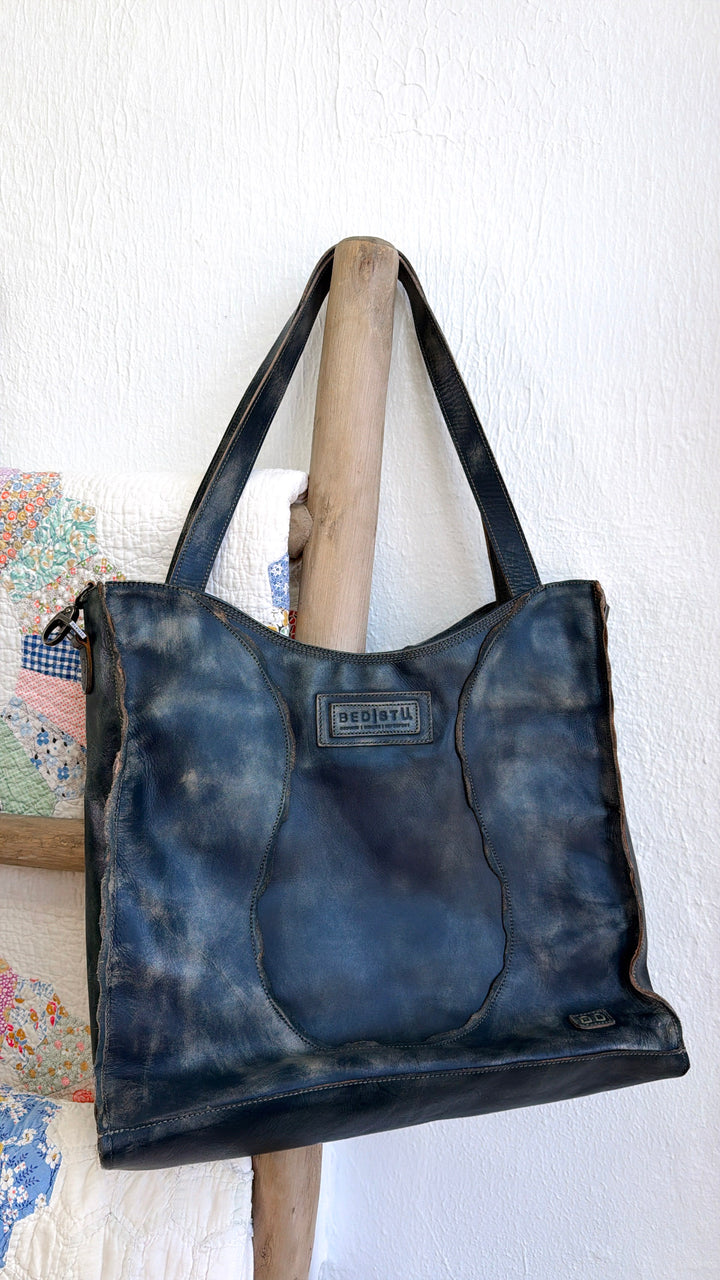 Bedstu Ridgefield Leather Bag, Blazer Hand Wash