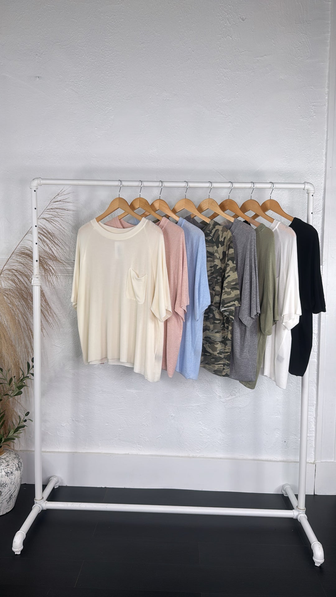 DOORBUSTER: All Day Ease Slouchy Tee, Black