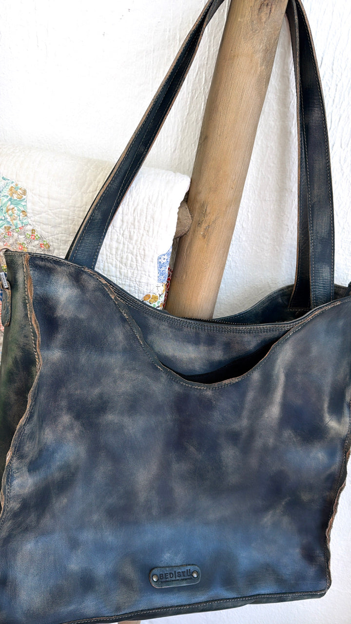 Bedstu Ridgefield Leather Bag, Blazer Hand Wash