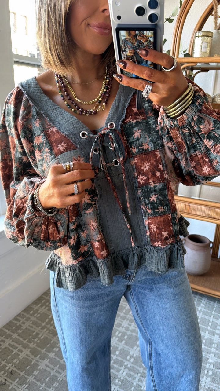 Petal Kiss Blouse, Charcoal Multi