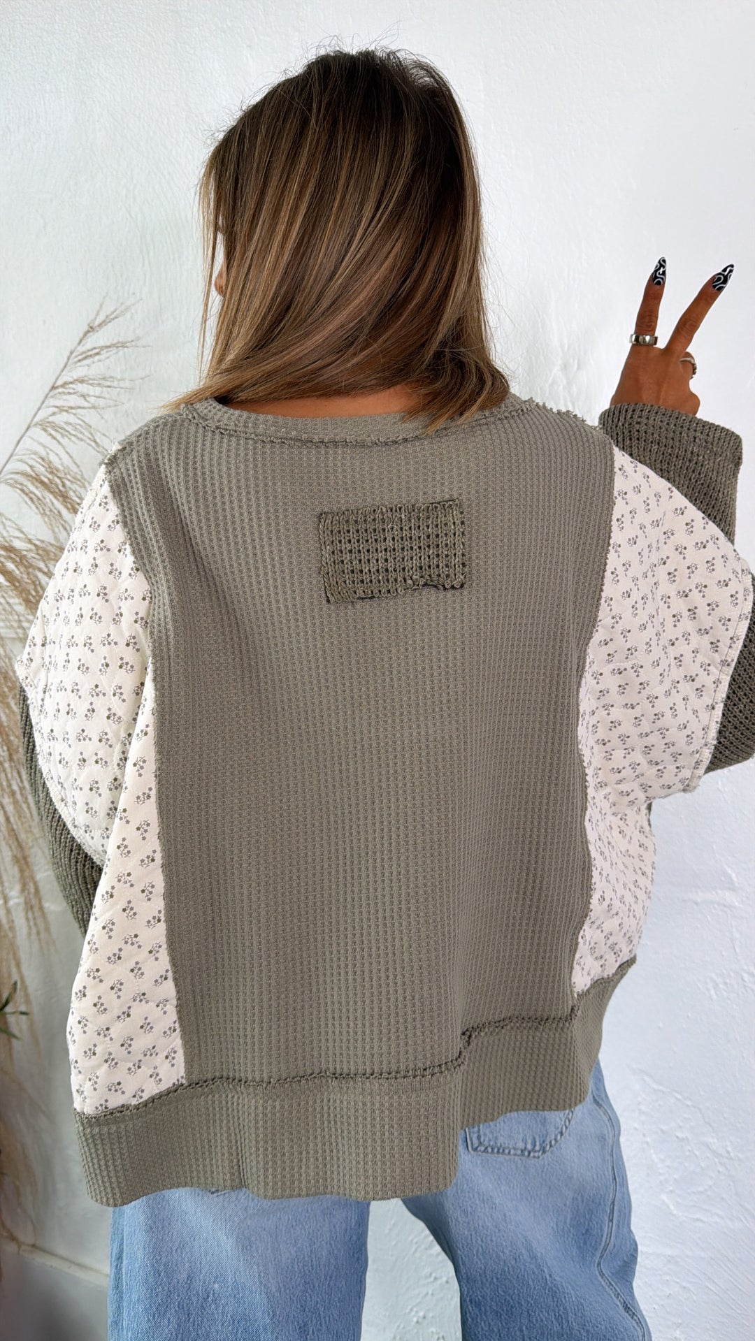 DOORBUSTER: POL Floral Sleeve Sweater, Olive