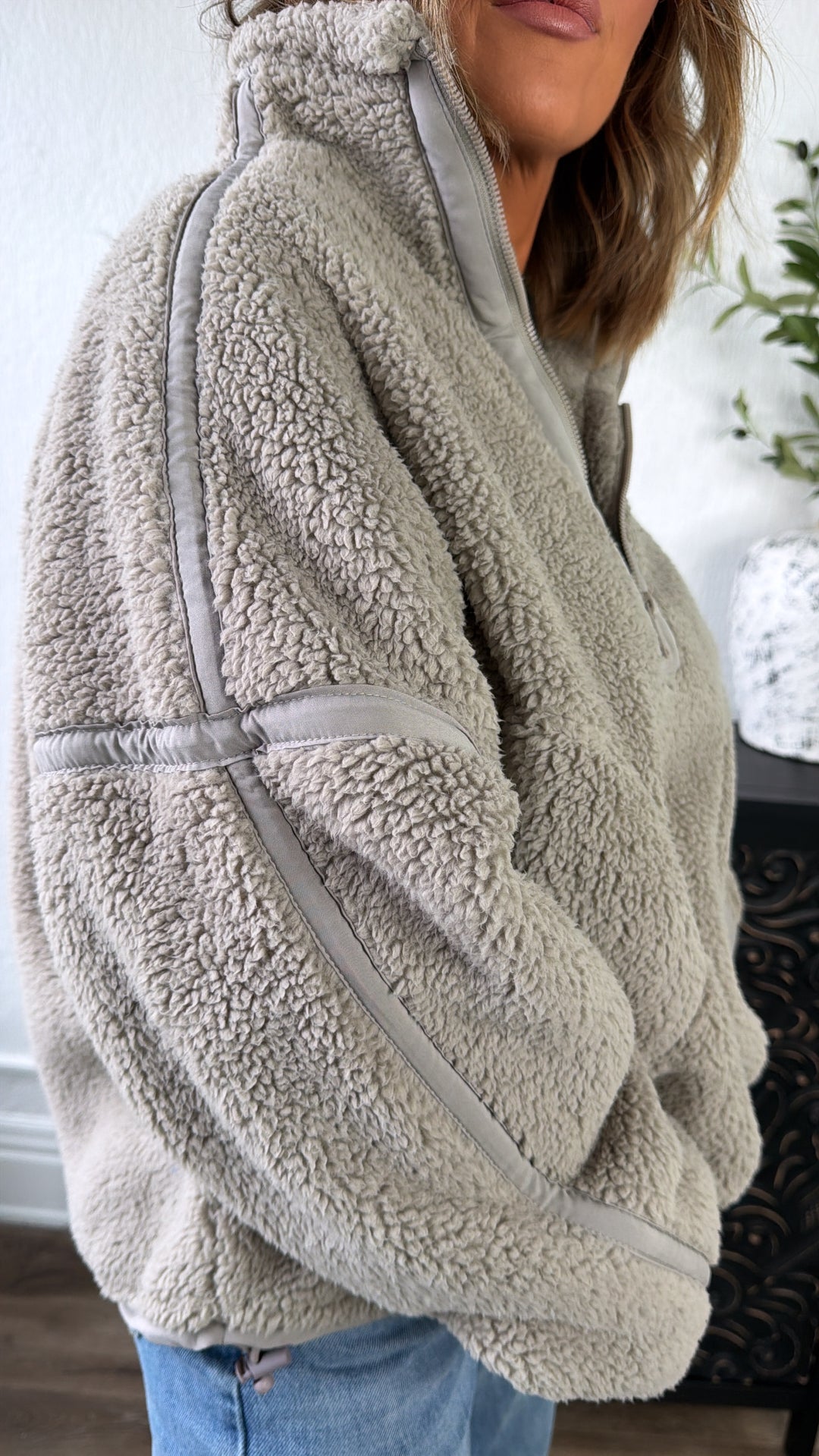 The Summit Quarter Zip Sherpa, Stone Taupe