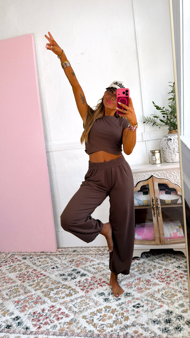 Angel Energy Two Piece Set, Mocha
