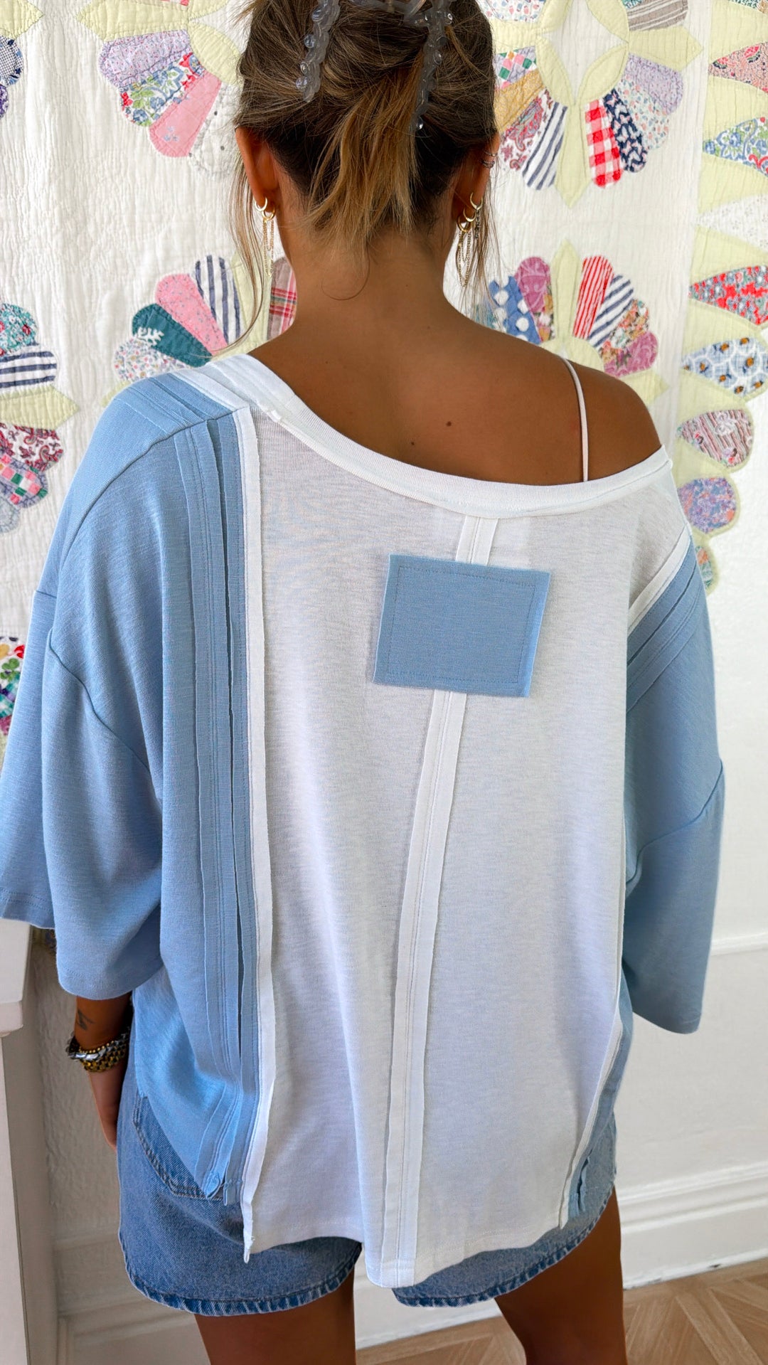 Hailee Pocket Tee, Sky Blue Multi