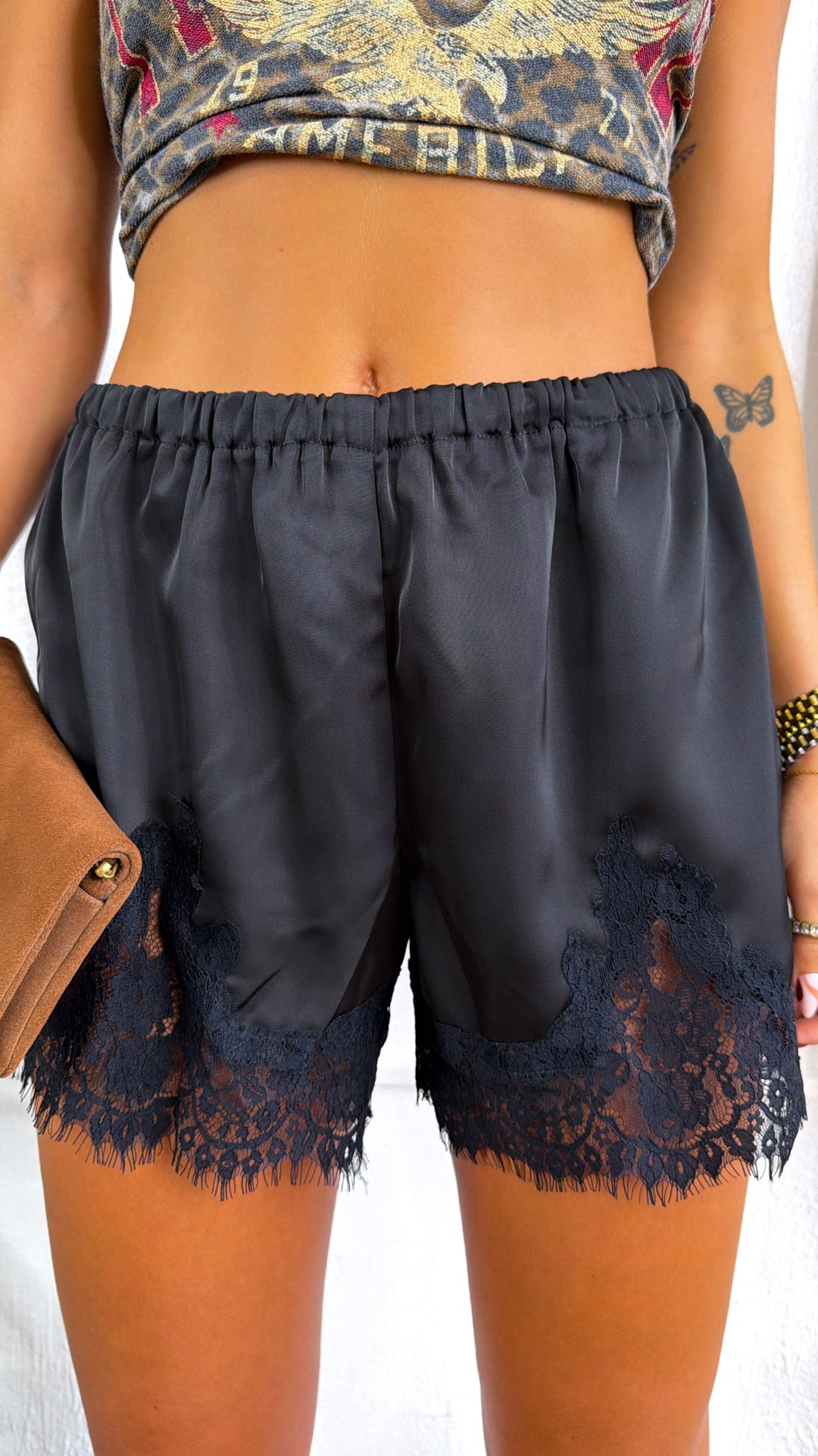 Lace Dreams Shorts, Black