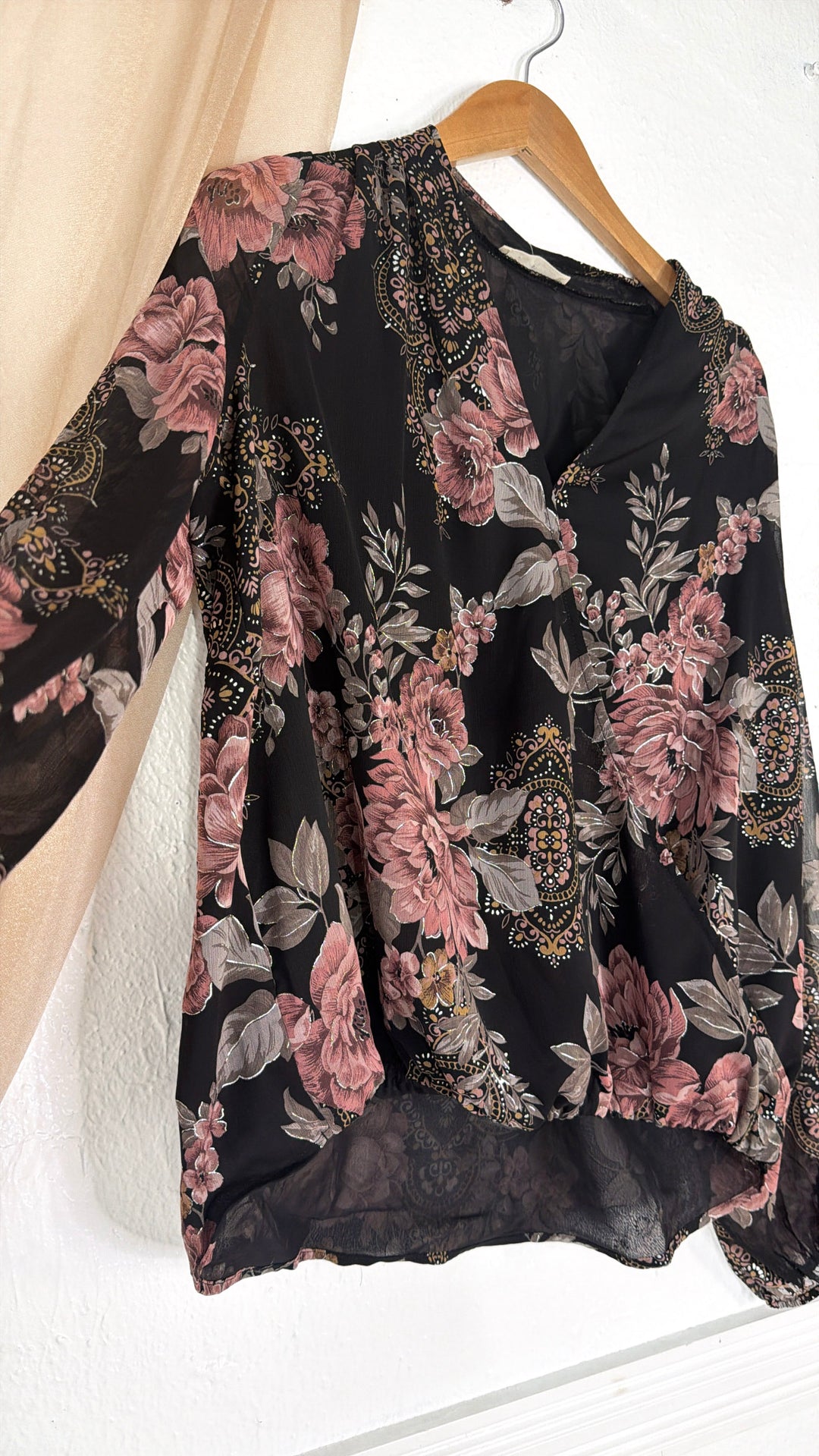 Beauty Floral Blouse, Black/Dusty Rose
