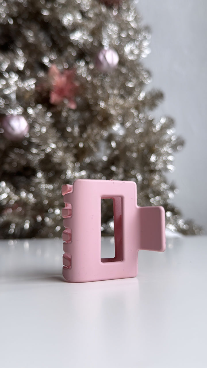 Med. Matte Claw Clip, Light Pink