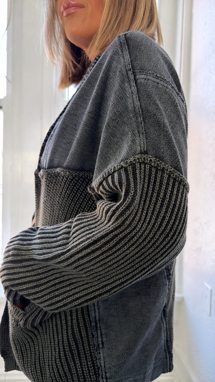 DOORBUSTER: Cable Knit Cardigan, Black