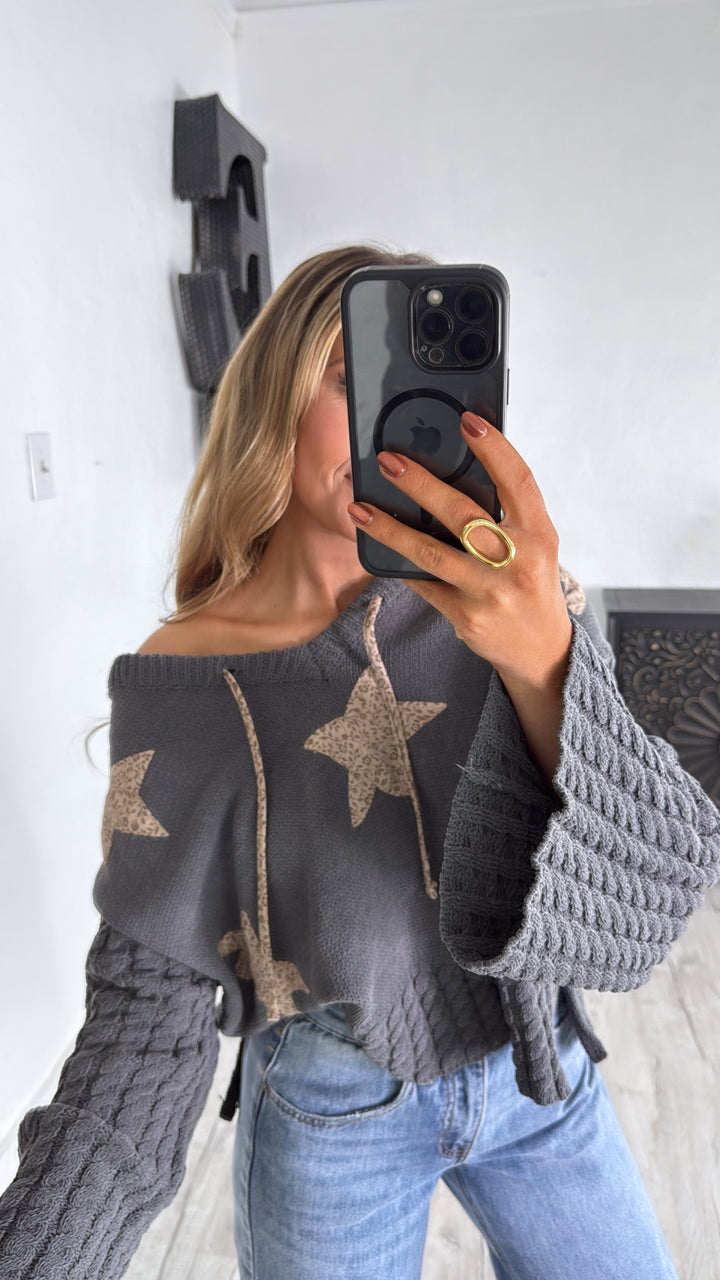 DOORBUSTER: POL Spotlight Star Pullover, Charcoal