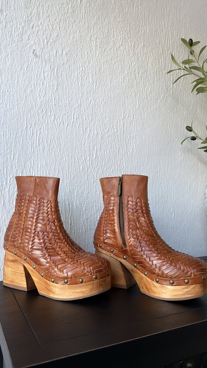 Bedstu Ellasphin, Tan DD