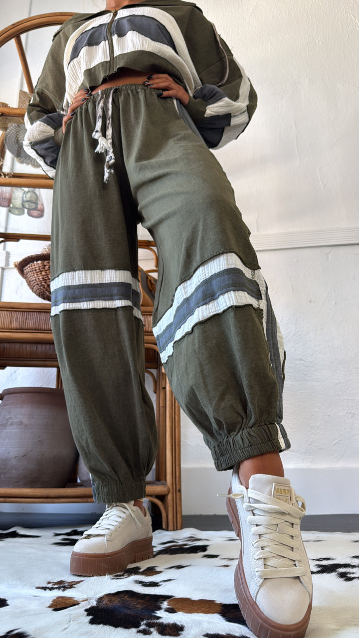 Easy Street Joggers, Olive