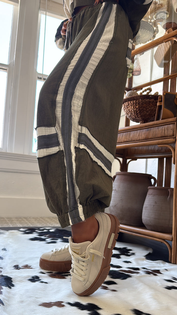 Easy Street Joggers, Olive