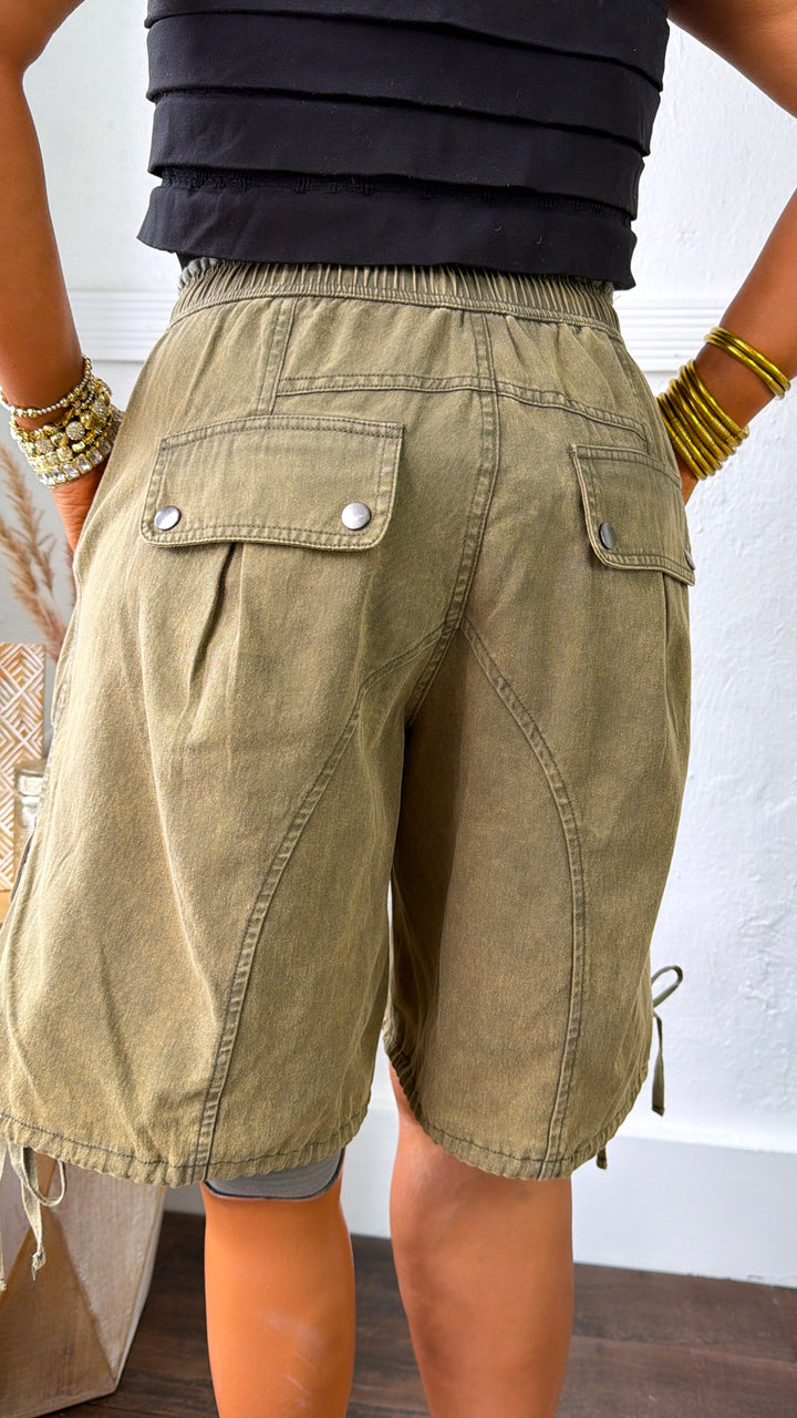 Hexley Cargo Shorts, Olive