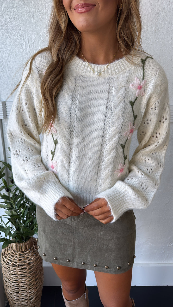 Soft Bloom Sweater, Powder Cream