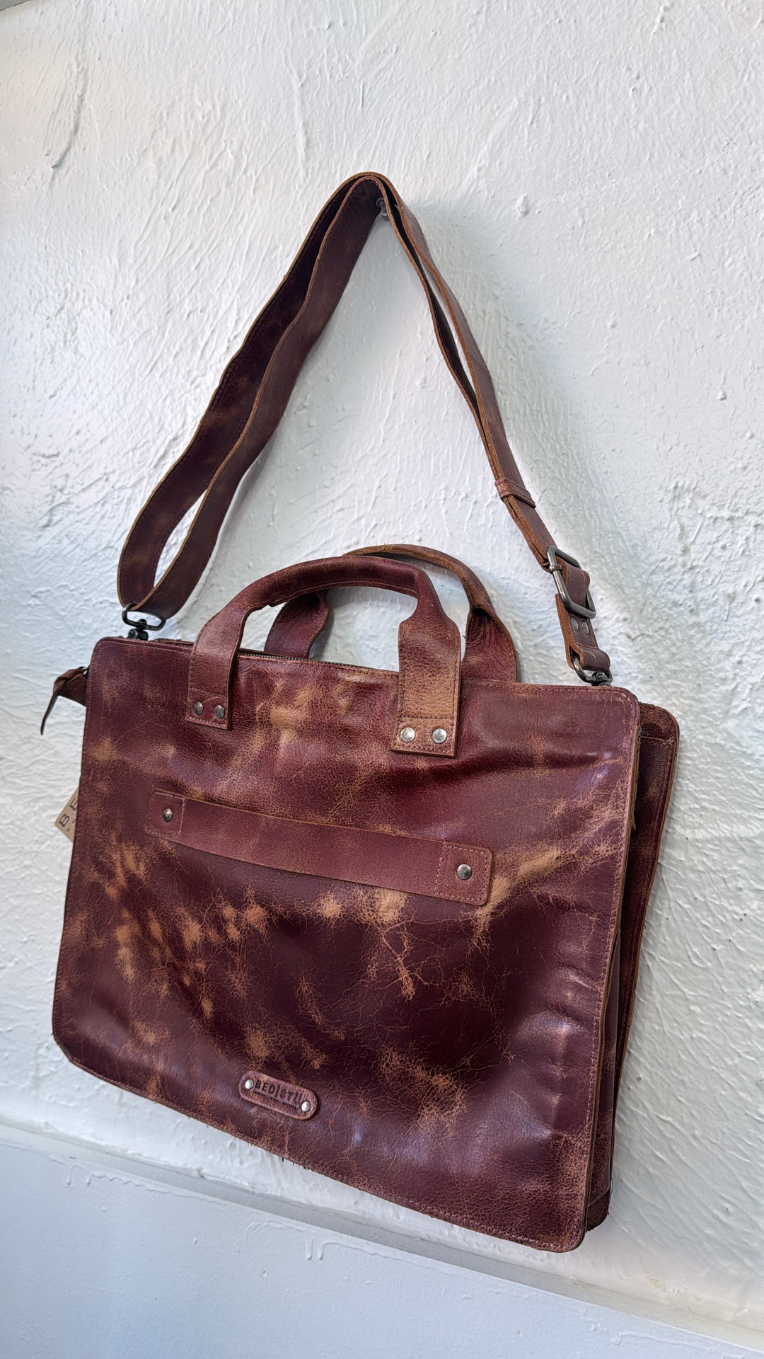 BedStu Depp, Cherry Lacquer Lux