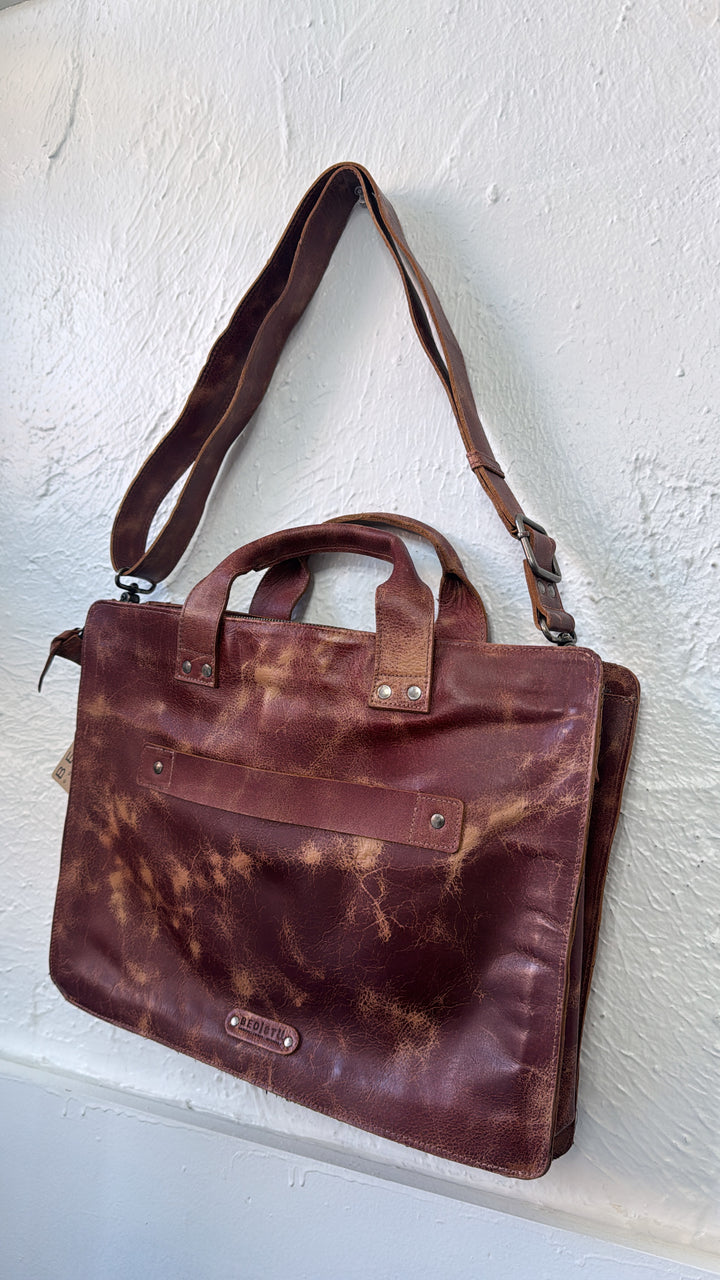 BedStu Depp, Cherry Lacquer Lux