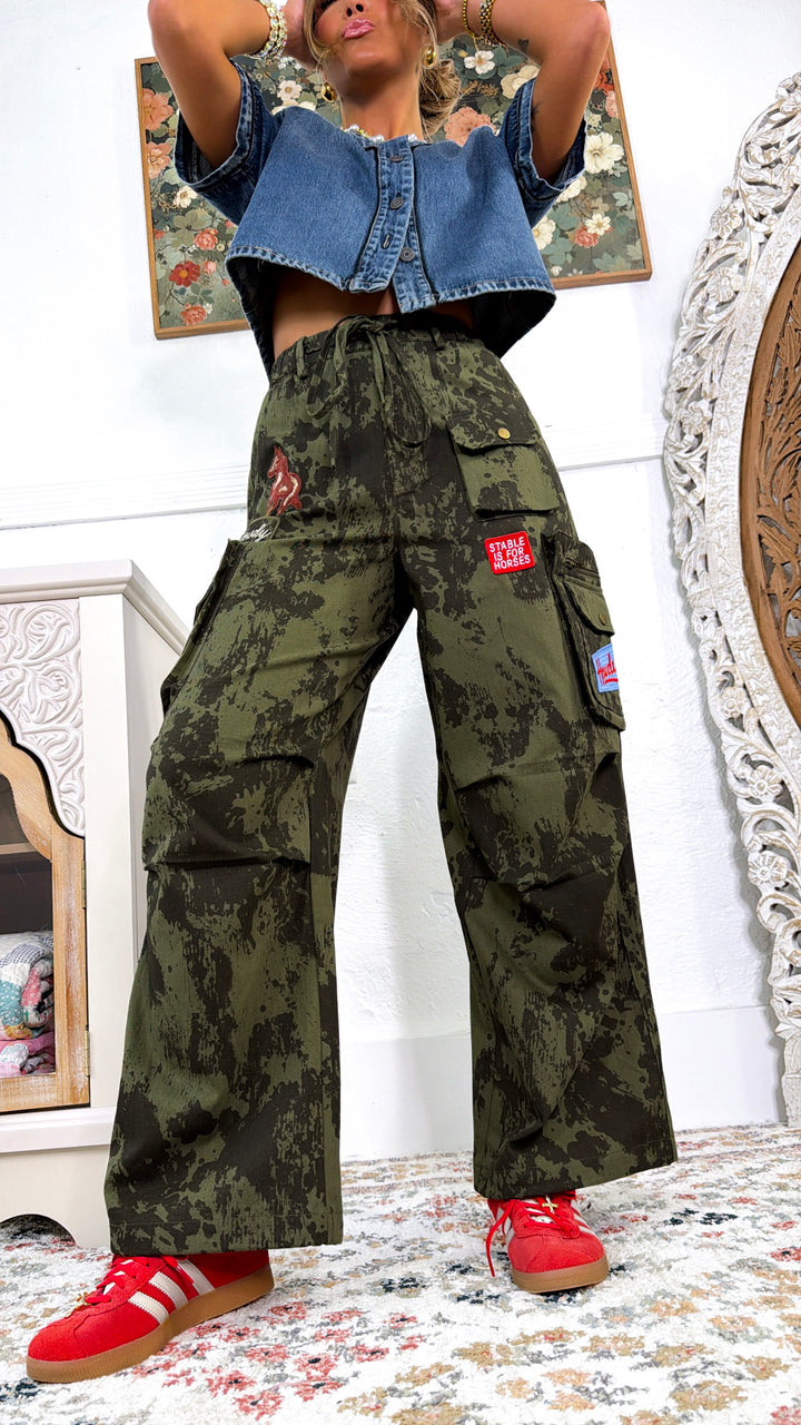 Country Kickin Camo Pants, Army Green