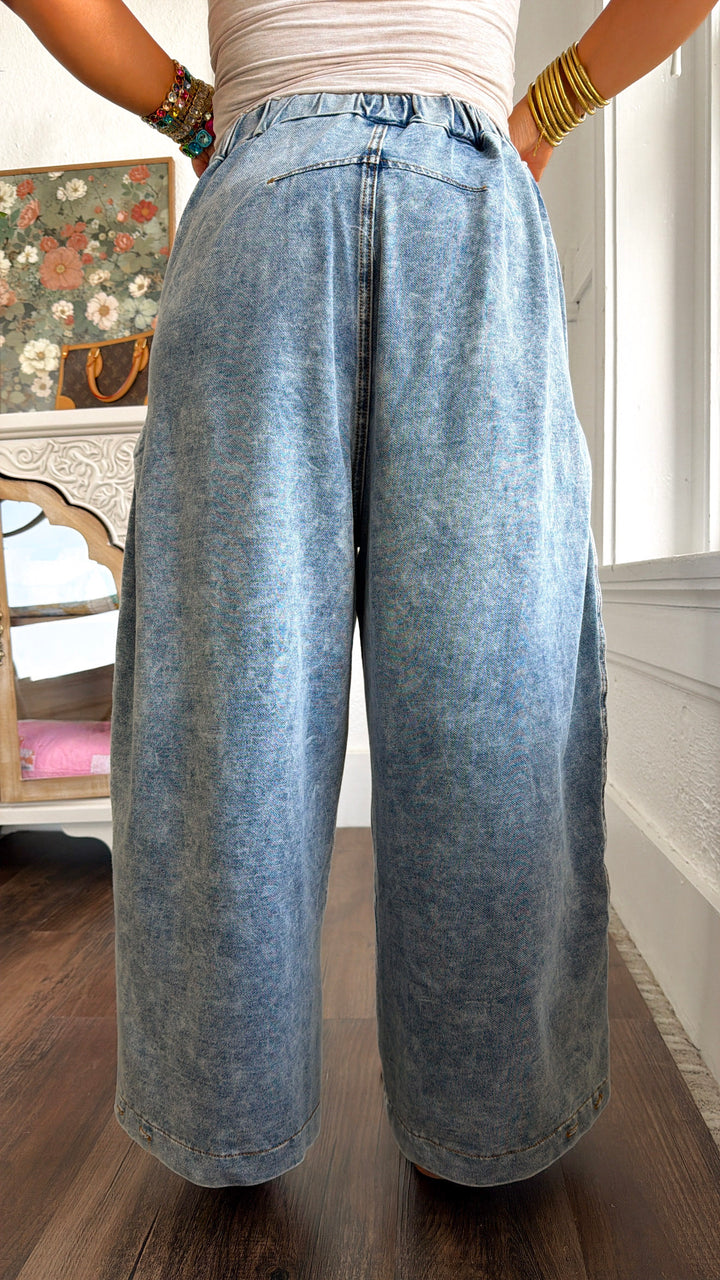 Relaxed Studded Barrel Jeans, Denim