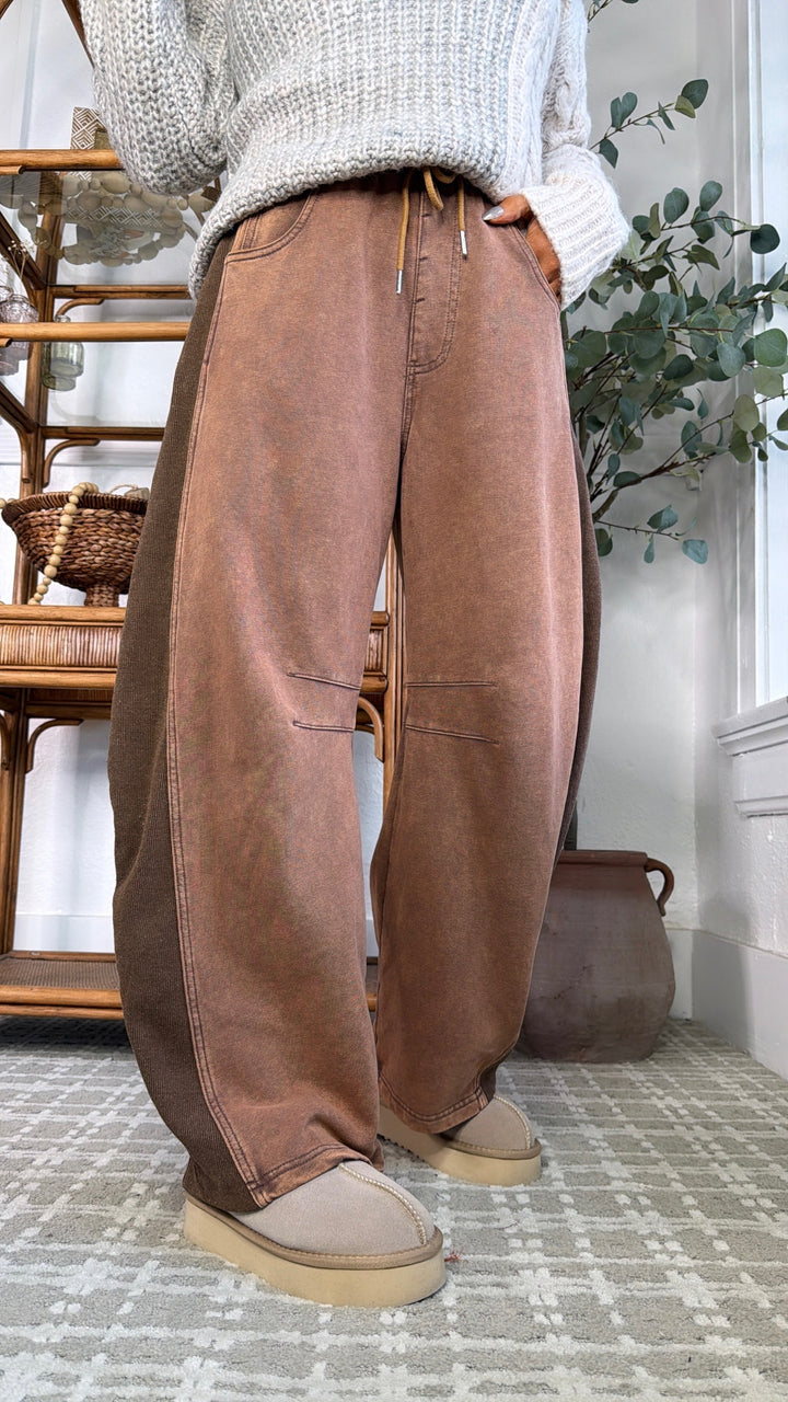 Trend Setter Barrel Leg Sweatpant, Brown