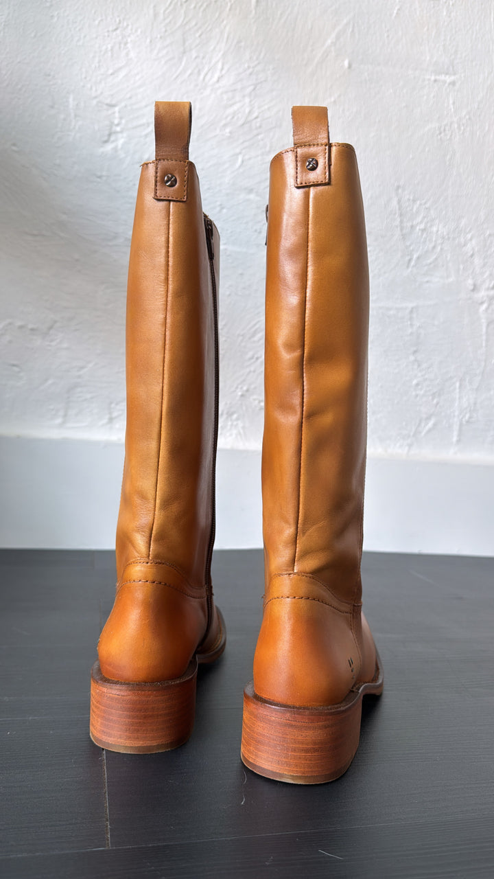 Bedstu Froe Roan, Banana Tan Distressed