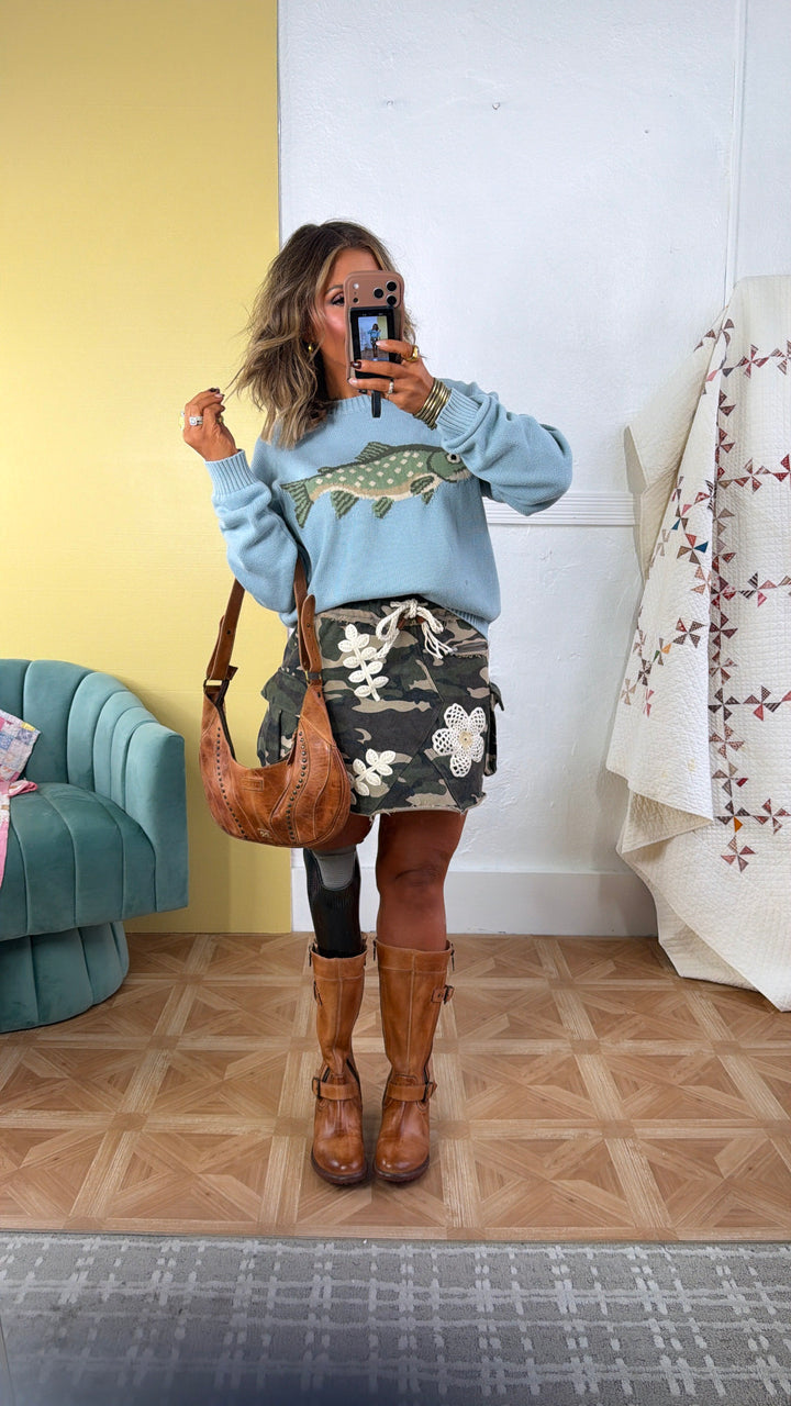 Fin & Tide Sweater, Light Blue