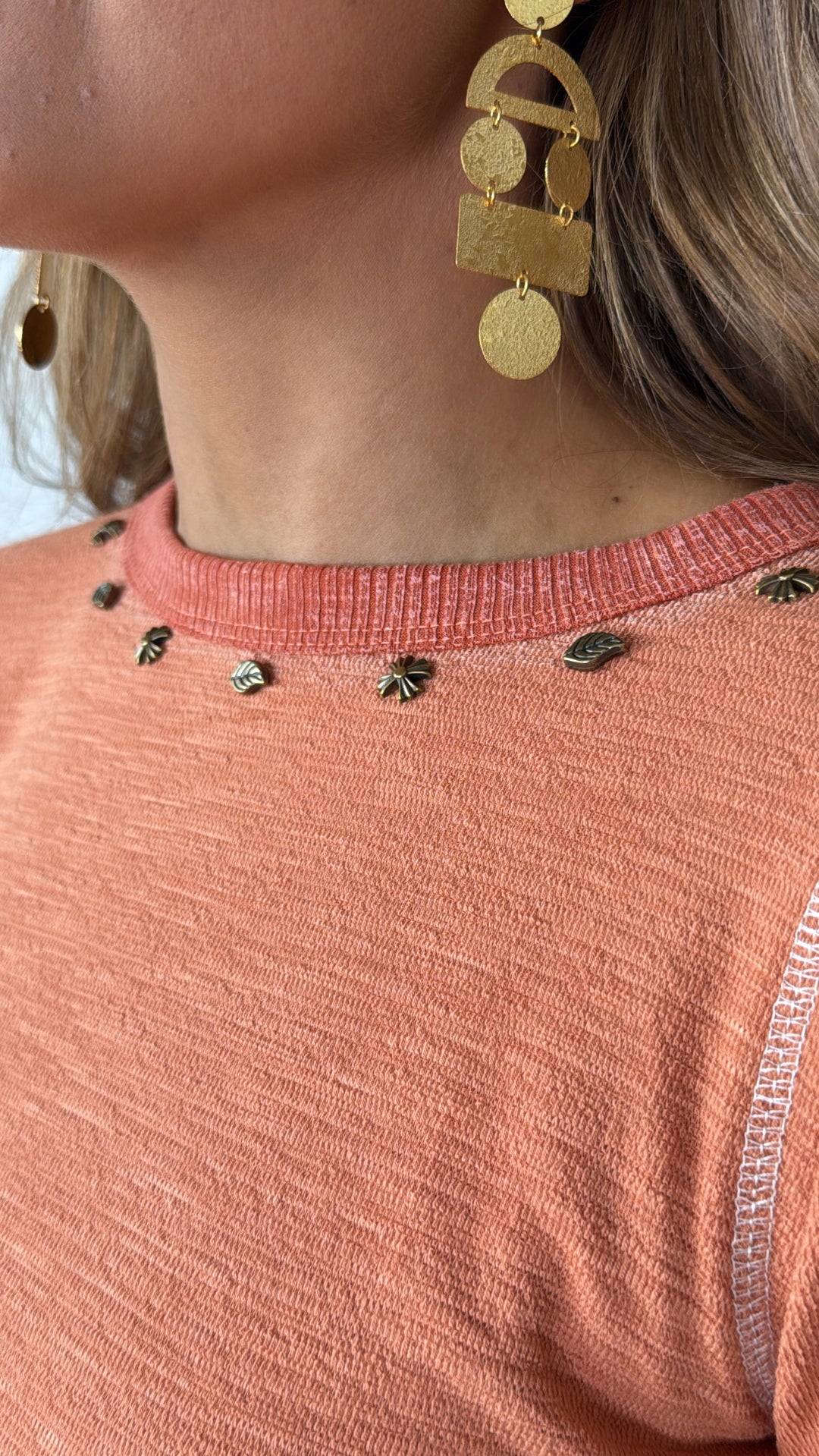 Studded Long Sleeve Basic, Dried Apricot