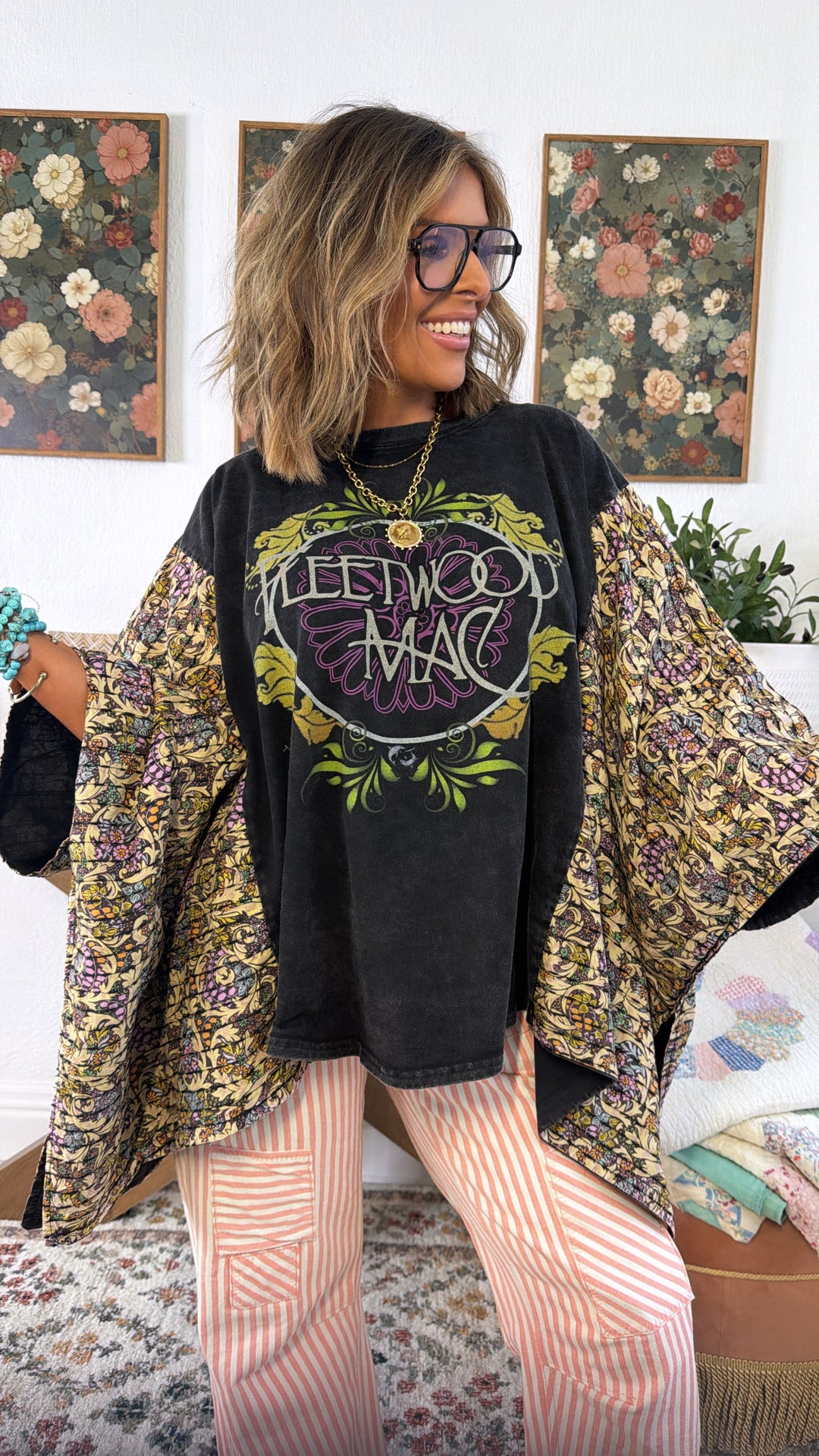 Silver Springs Poncho Top, Black