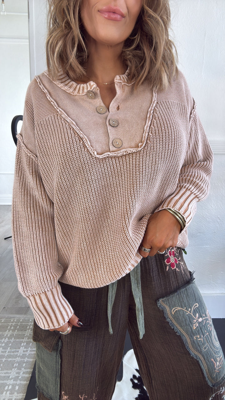 Chill Vibes Pullover Sweater, Washed Walnut