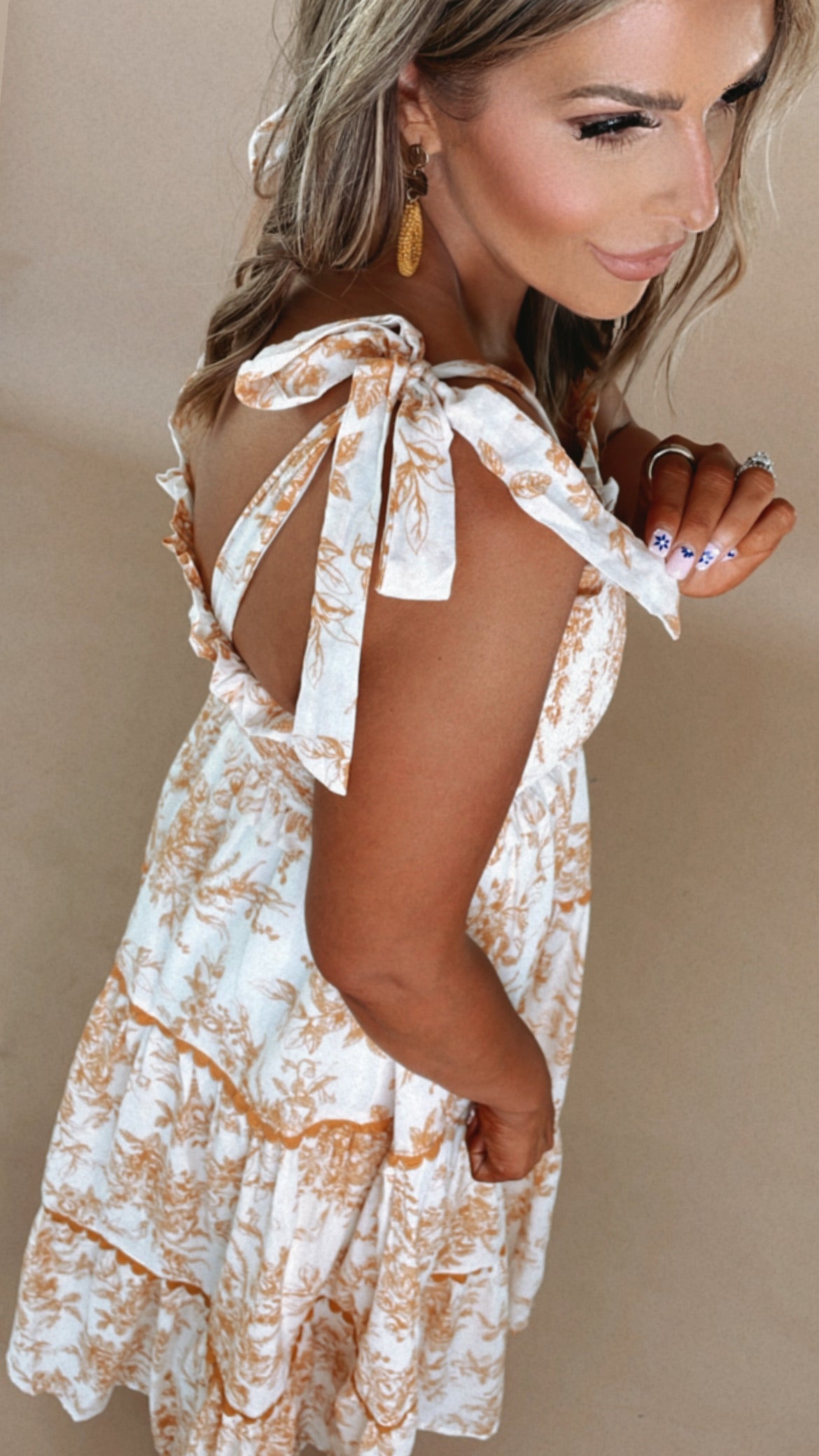 Wanderlust Lace Trim Floral Midi Dress – Everyday Chic Boutique