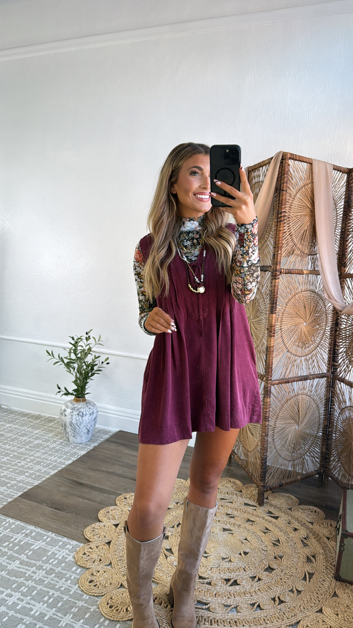 Amarone Aura Pin tuck Detailed Dress, Wine