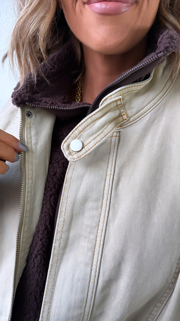 Utility Bay Vest, Sandstone