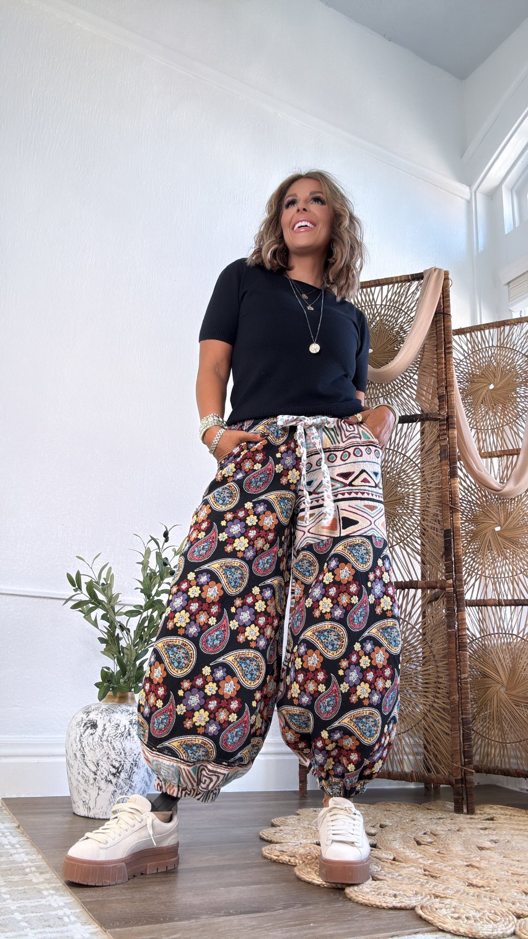 Paisley Fields Jogger, Black Multi