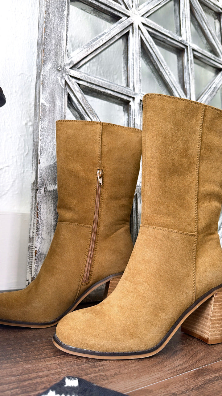 Aramra Heeled Boot, Tan