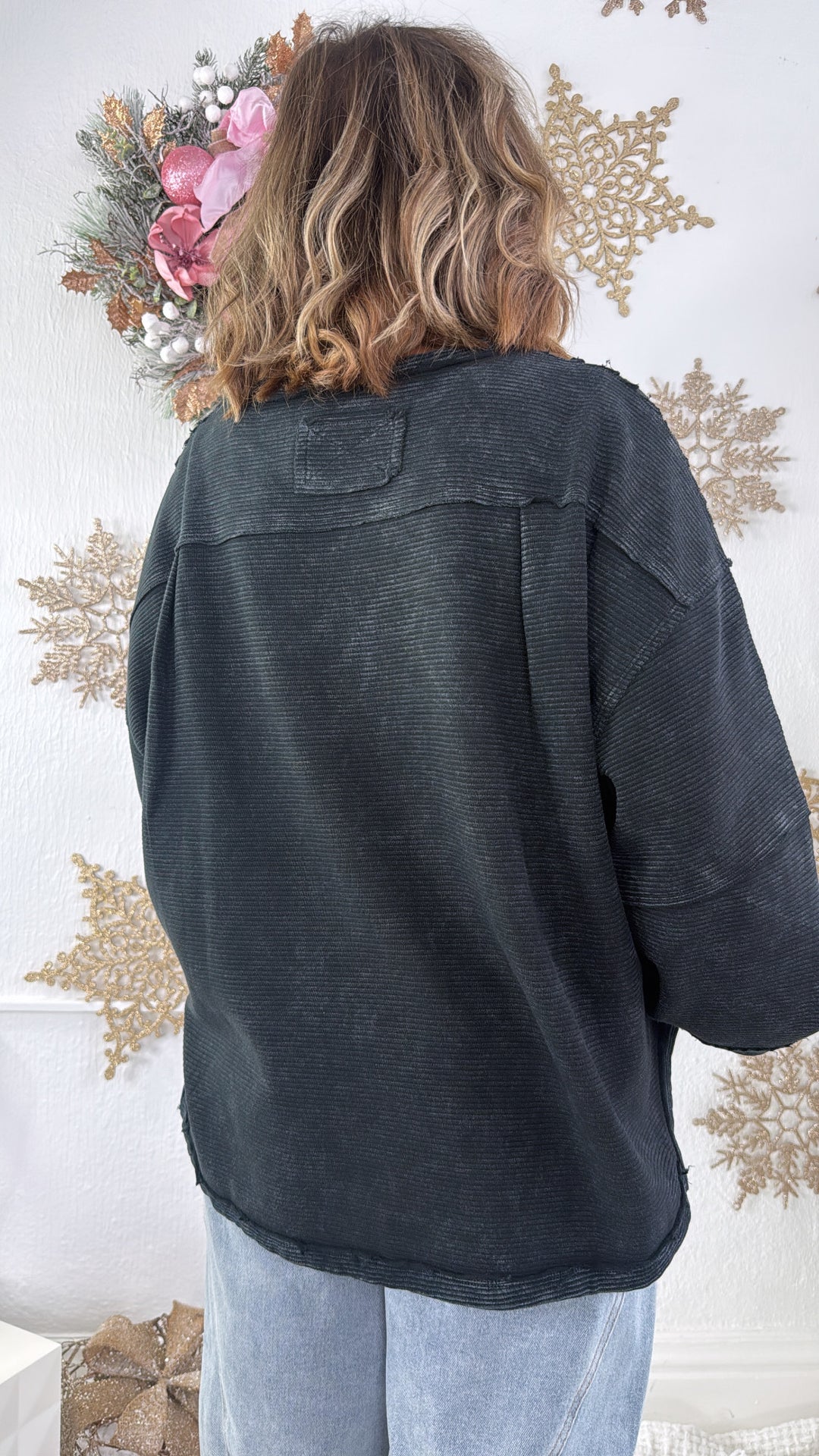 DOORBUSTER: Acid Washed Ribbed Cropped Pullover, Black