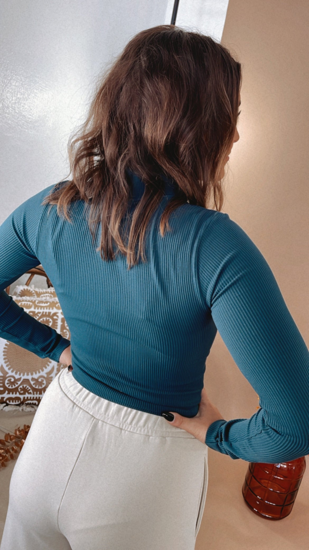 Ribbed Mock Neck Long Sleeve Top, Stellar – Everyday Chic Boutique