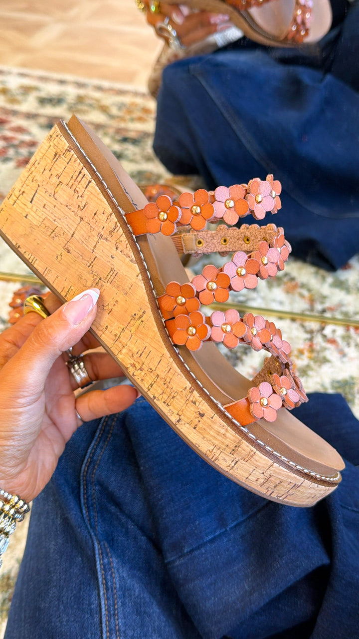 Floral Strap Plattform Wedge, Cognac