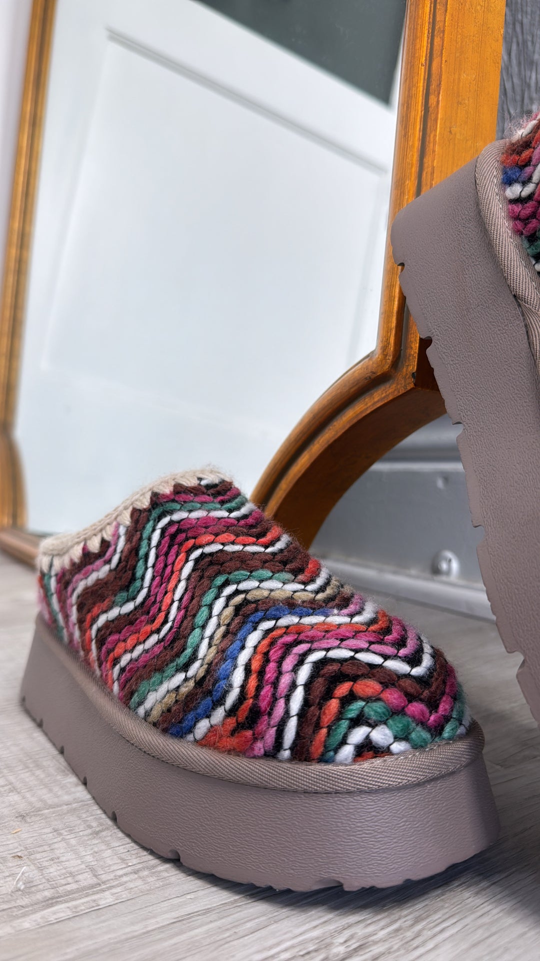 Cozy Mule Slipper, Multi