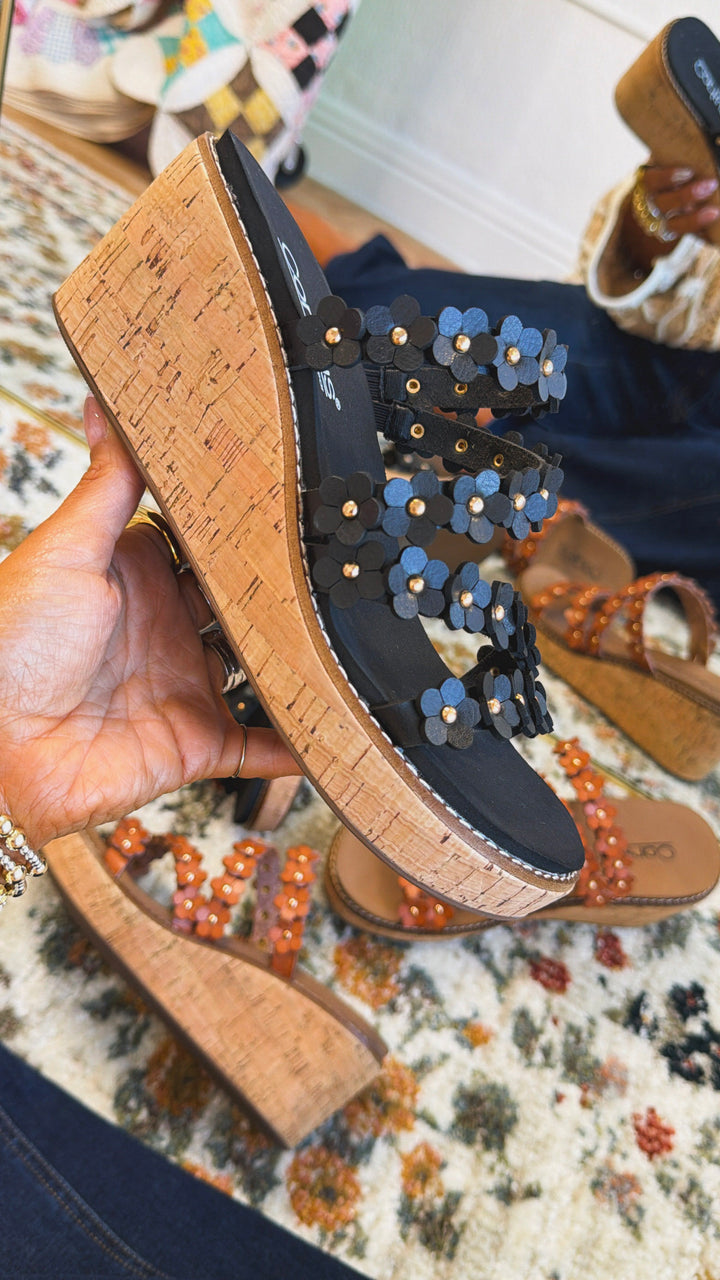 Floral Strap Plattform Wedge, Black